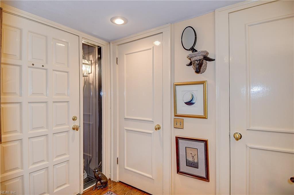 700 Oriole Dr Property Photo 12