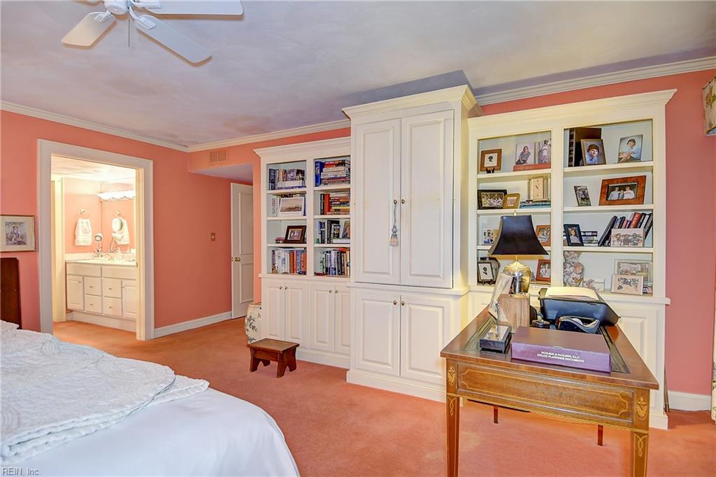 700 Oriole Dr Property Photo 39