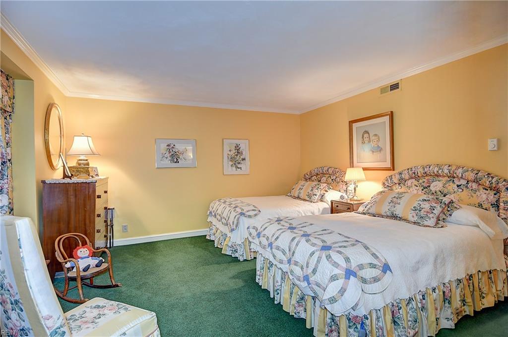 700 Oriole Dr Property Photo 44