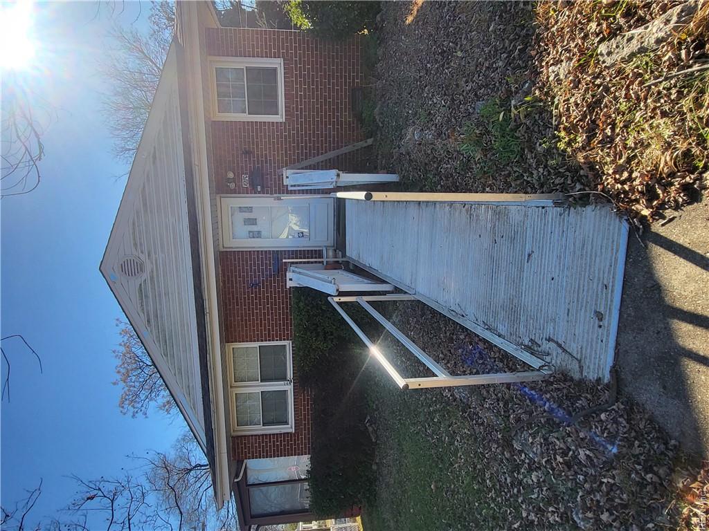 1210 34th ST Property Photo 1
