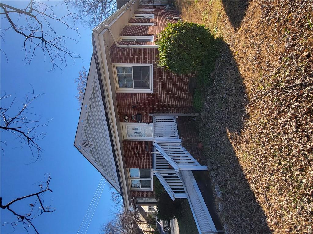 1210 34th St Property Photo 2