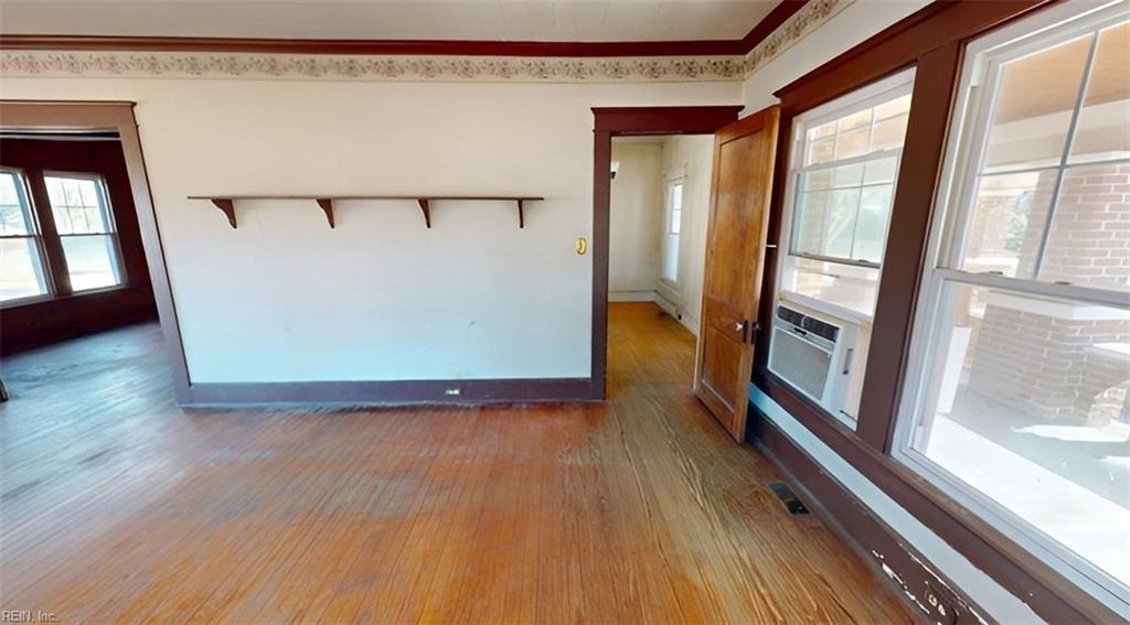 1502 Herrington Rd Property Photo 10