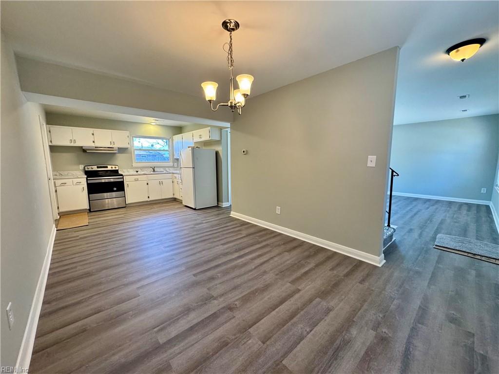 121 Fort Worth St Property Photo 6