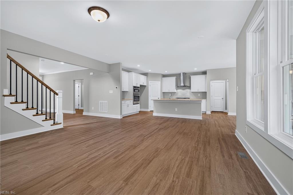 3319 Yarding Way Property Photo 14