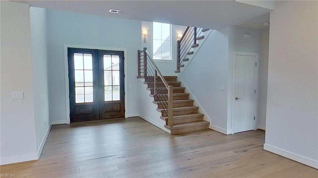 3426 Raintree Cir Property Photo 23