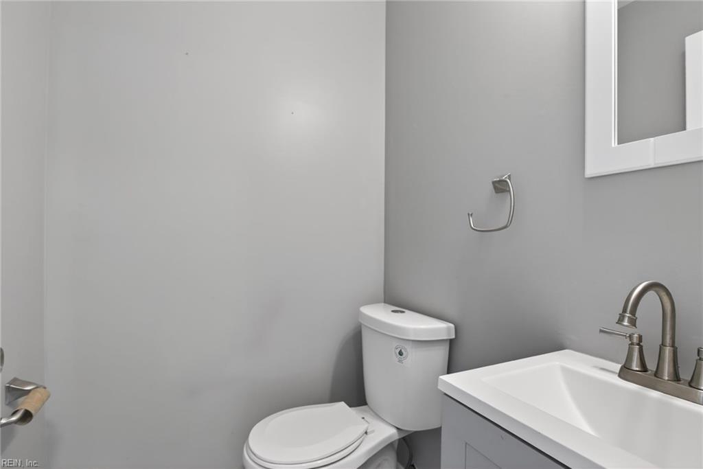 304 Woodland Rd Property Photo 24
