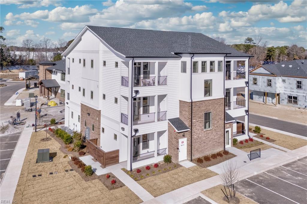 Mm Pavillion Series Legacy Lakeside Lofts Property Photo 26