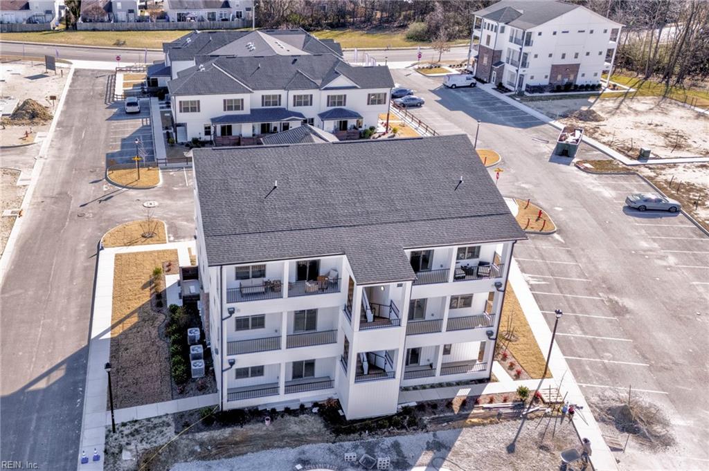 Mm Pavillion Series Legacy Lakeside Lofts Property Photo 28