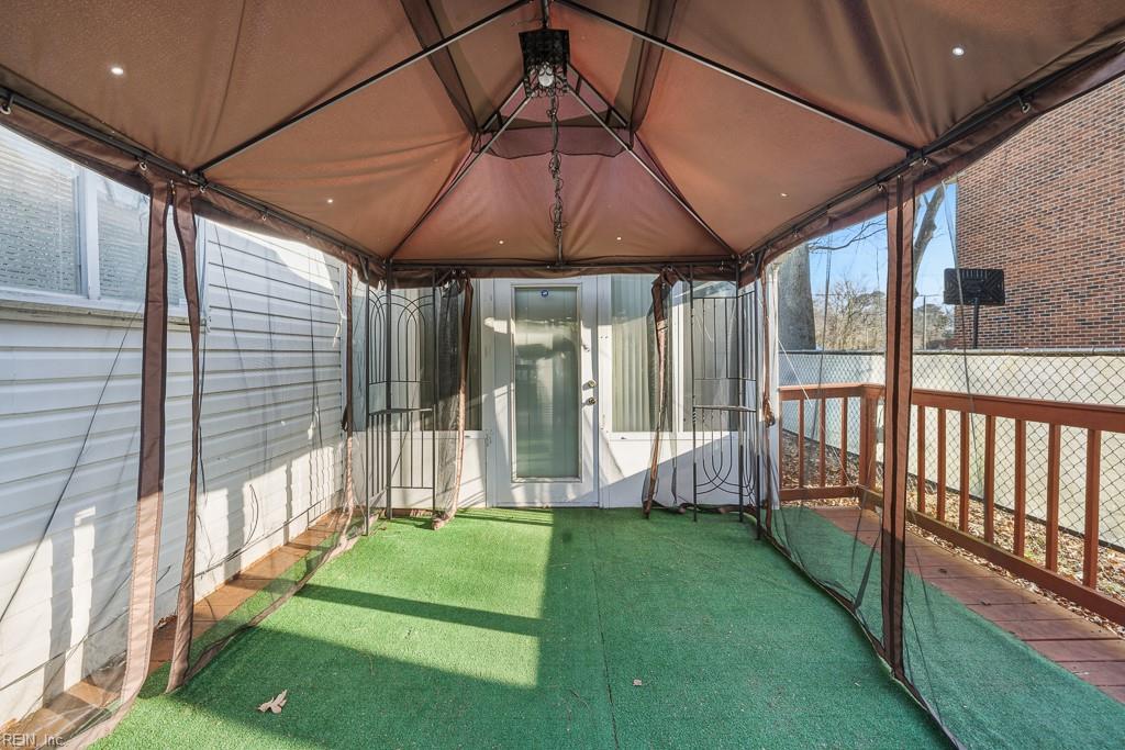 2835 Chesapeake Blvd Property Photo 23
