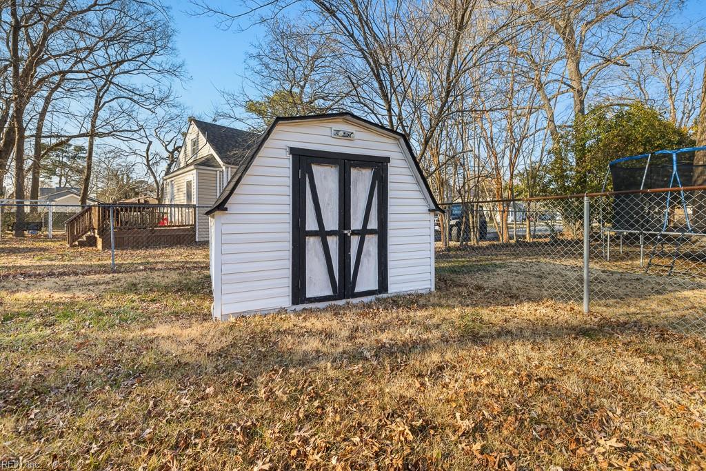 2835 Chesapeake Blvd Property Photo 26