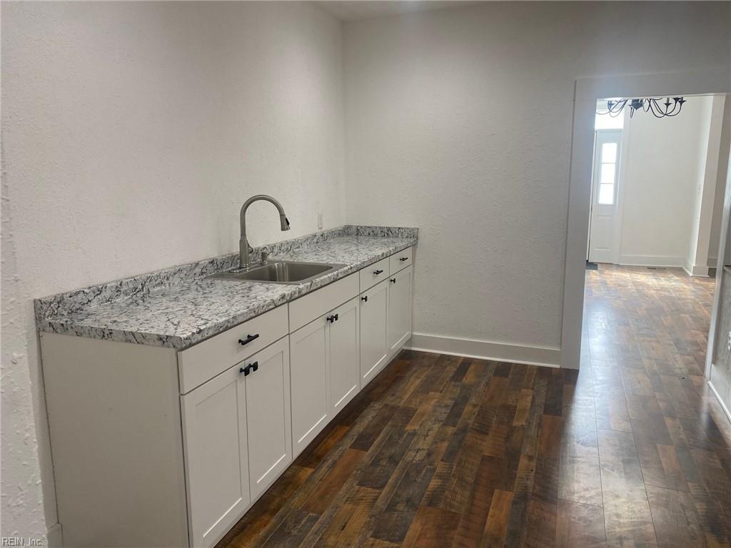 3310 Roanoke (3314) Ave Property Photo 10