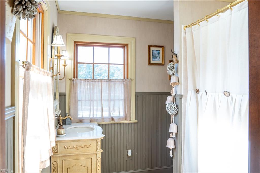 172 Aldebaran Rd Property Photo 17