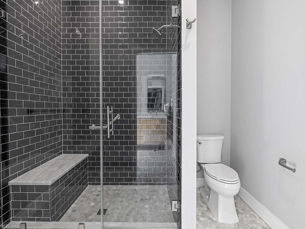 2406 Colley Ave Property Photo 34