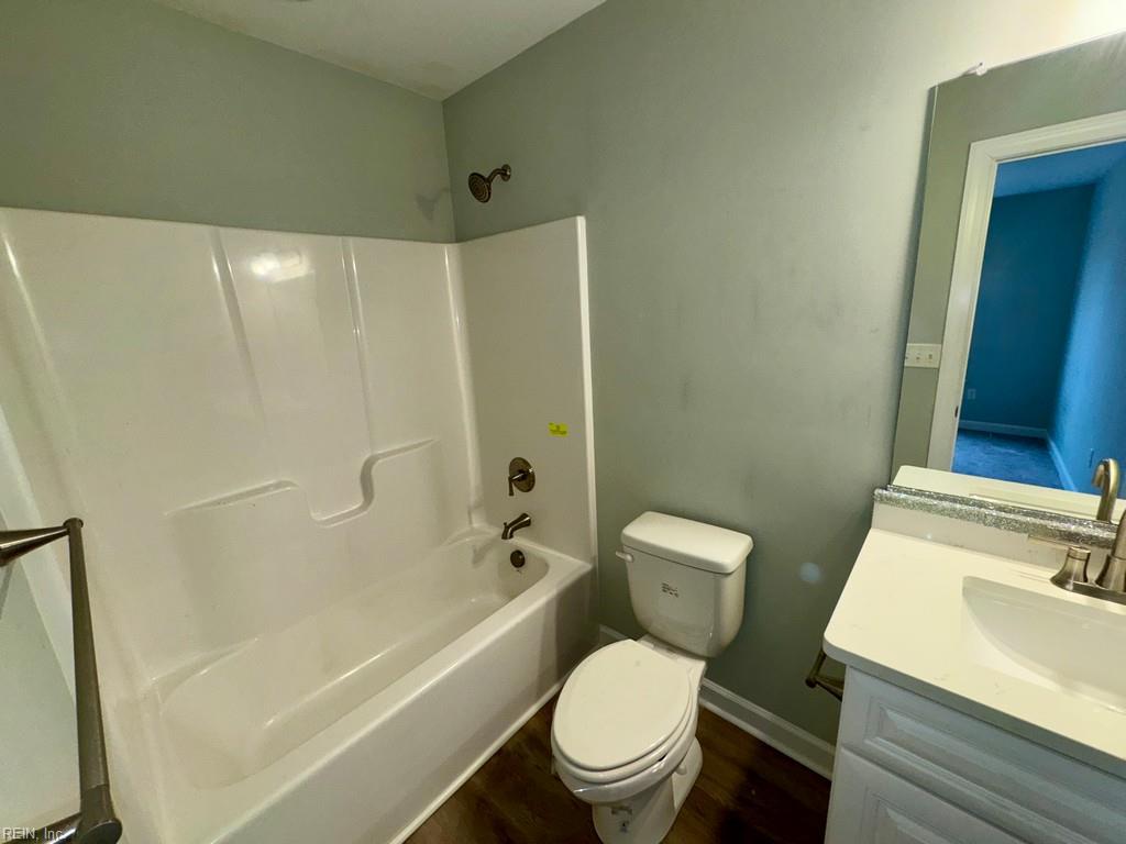 8512 Chesapeake Blvd Property Photo 5