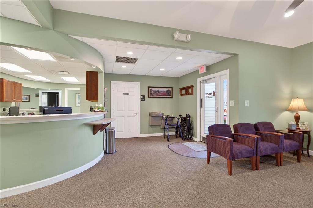 2216 Executive Dr Property Photo 5