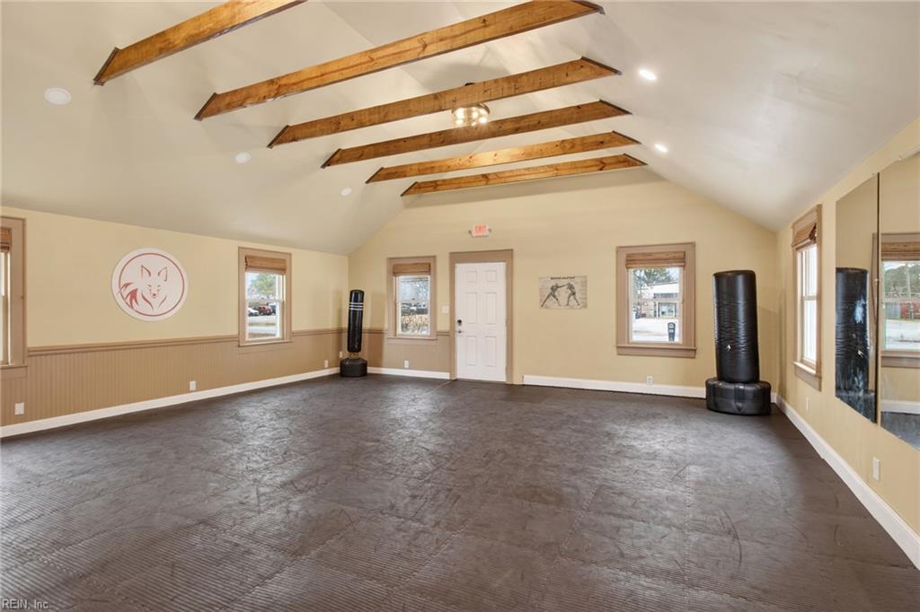 4208 Bainbridge BLVD Property Photo 1