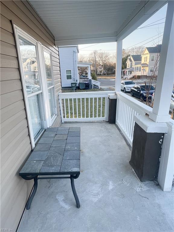 1307 Hatton St Property Photo 29