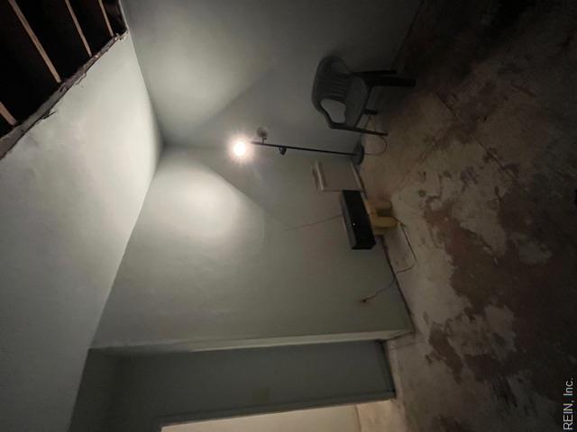 857 B Ave Property Photo 6