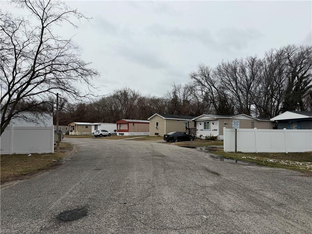 959 N King St Property Photo 1
