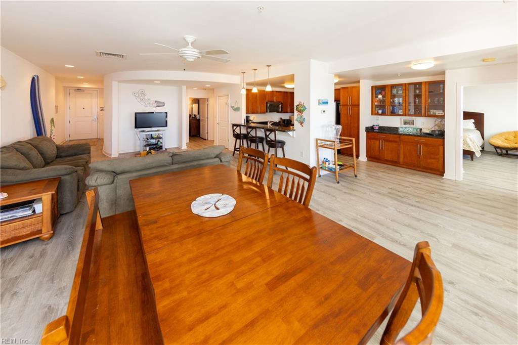 3700 Sandpiper Rd Property Photo 5