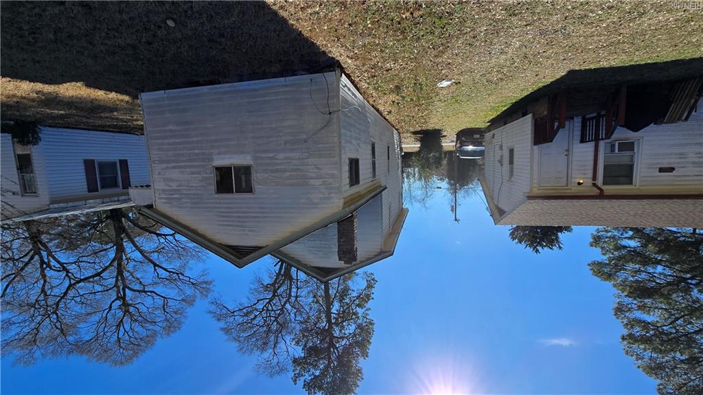 311 Council Rd Property Photo 14