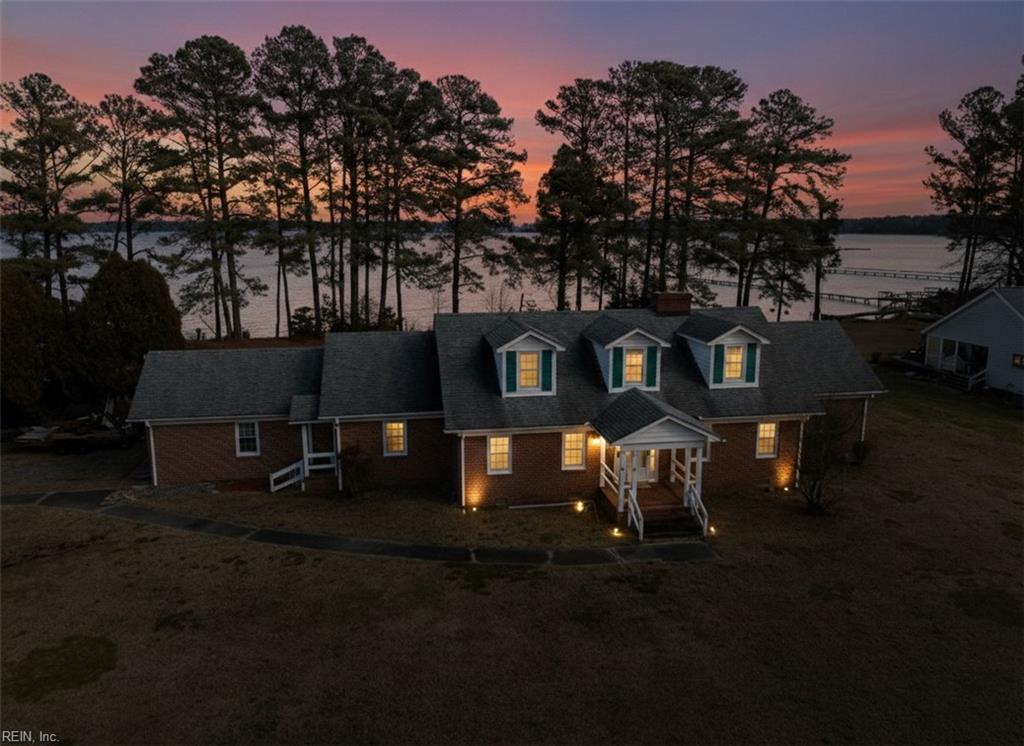 2406 Hallieford Rd Property Photo 4
