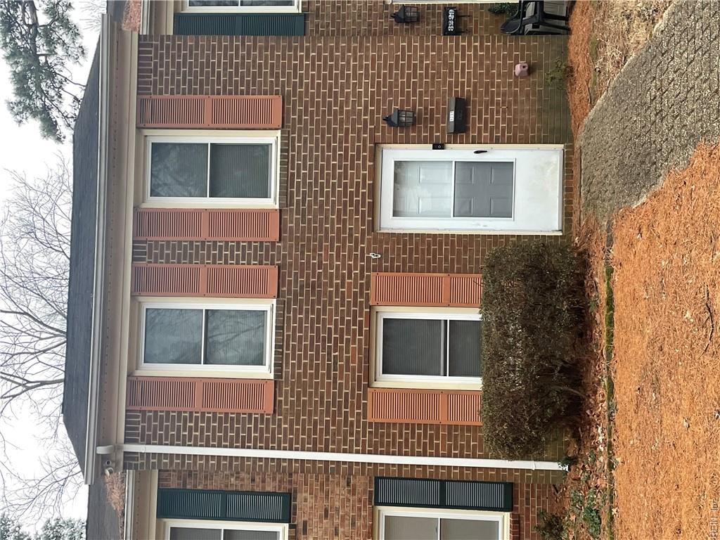 3235 Clover Hill Dr Property Photo 3