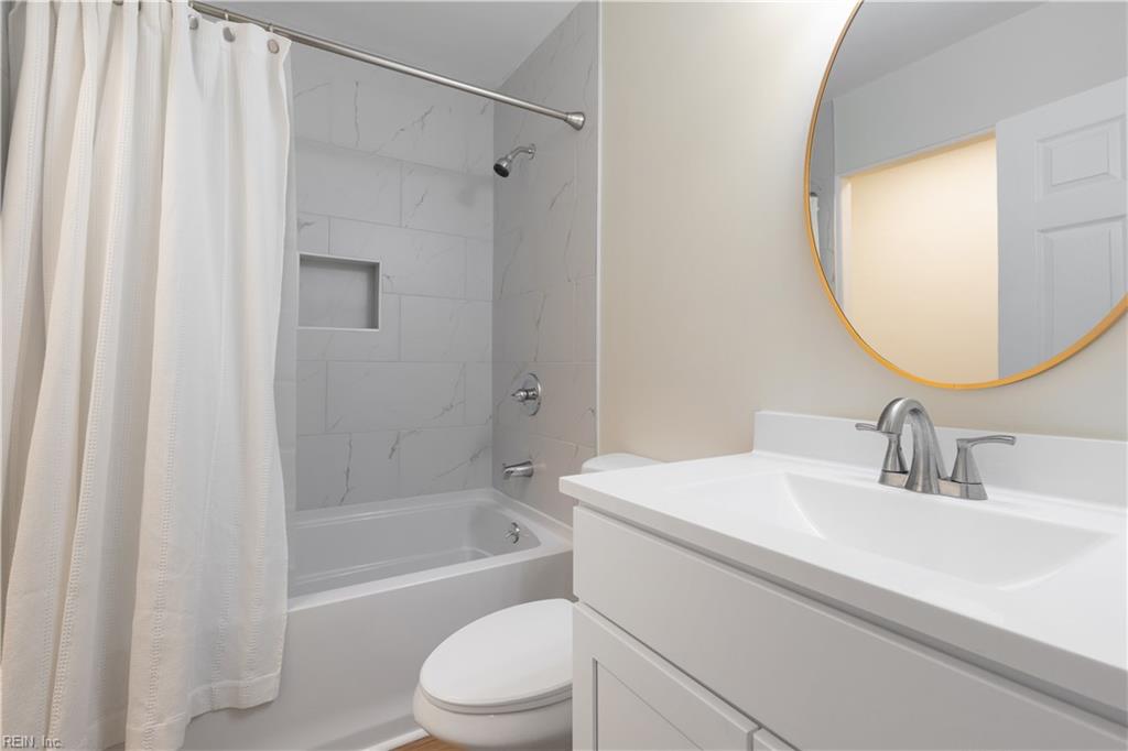 3235 Clover Hill Dr Property Photo 22