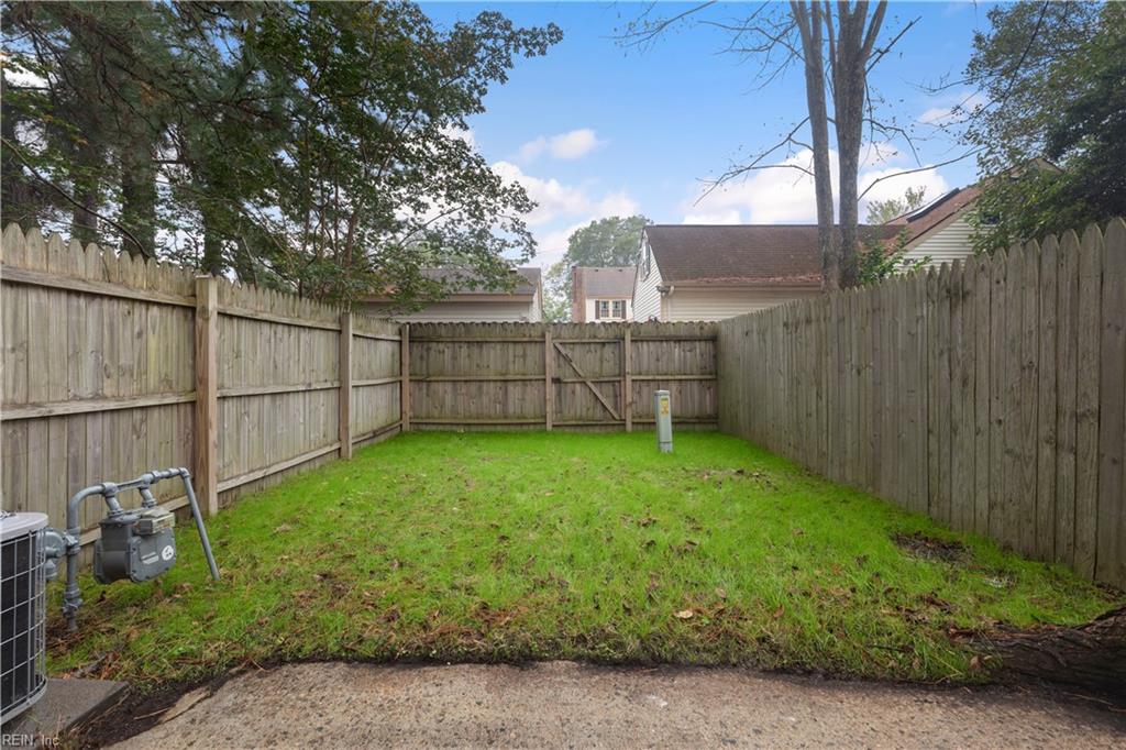 3235 Clover Hill Dr Property Photo 23