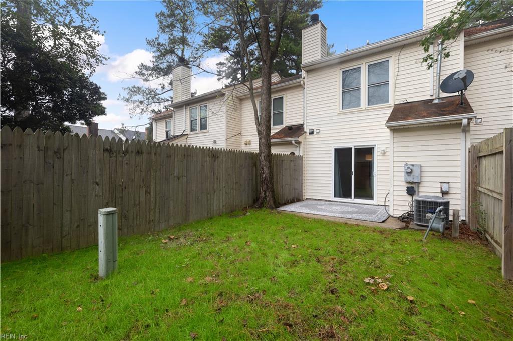 3235 Clover Hill Dr Property Photo 24