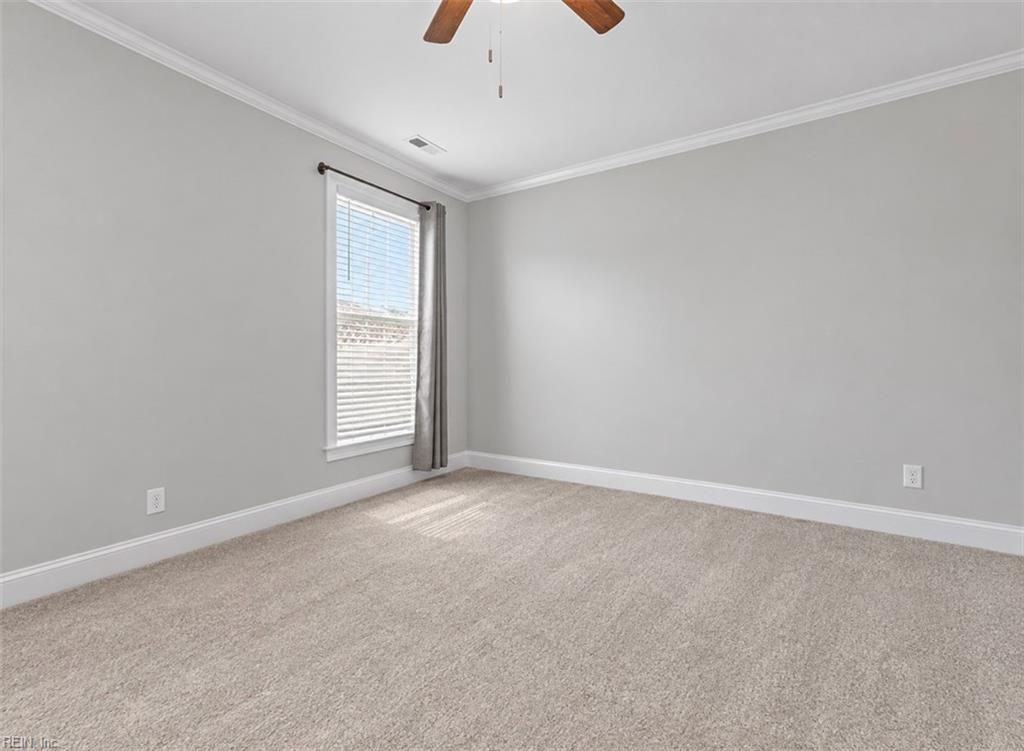 202 Thornwood Dr Property Photo 21