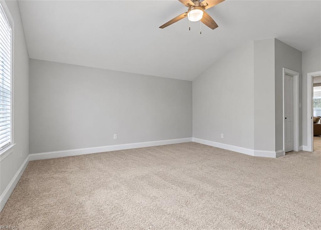 202 Thornwood Dr Property Photo 30