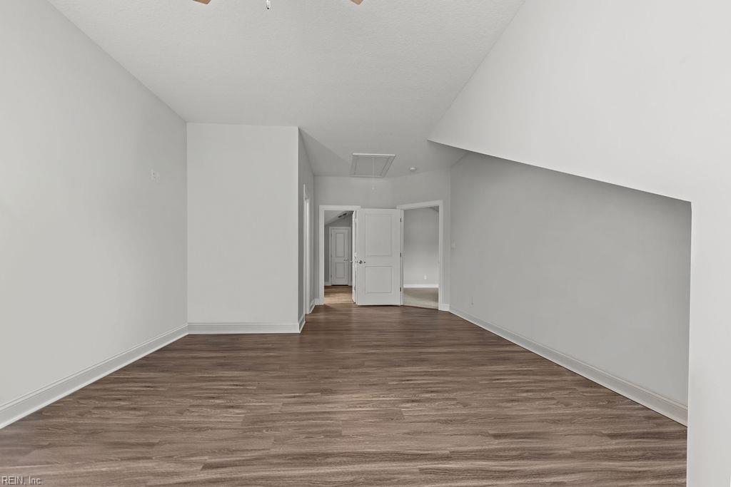 202 Thornwood Dr Property Photo 33
