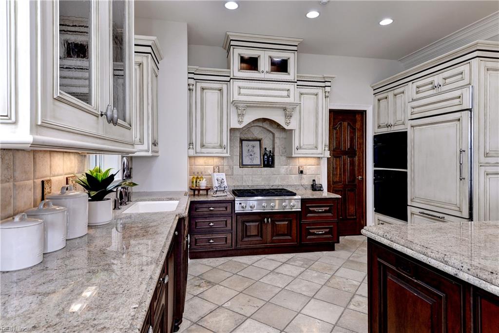 2925 Barrets Pointe Rd Property Photo 14