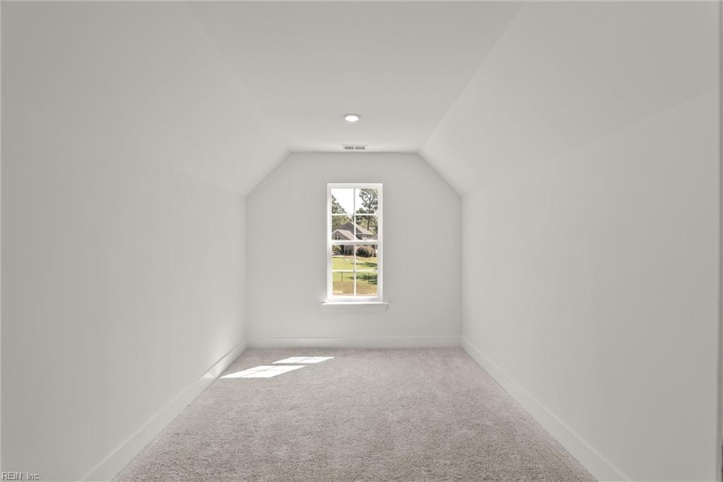 100 Waggle Dr Property Photo 20