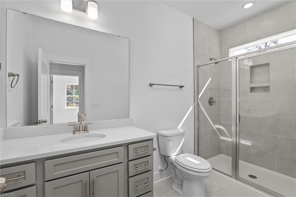 100 Waggle Dr Property Photo 22