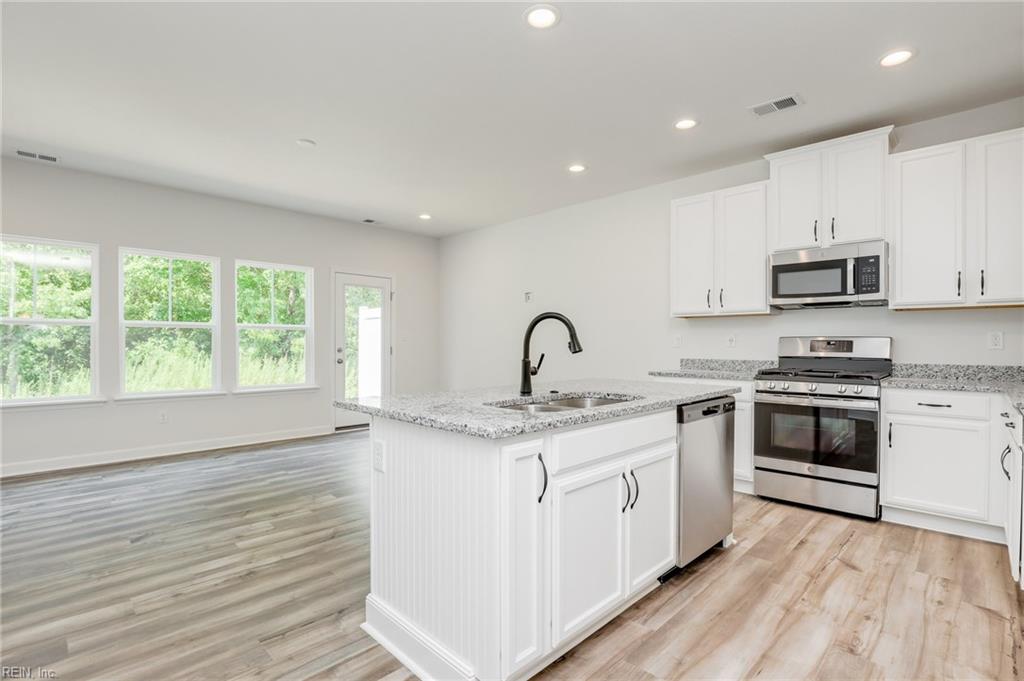 1008 Serene Rd Property Photo 3