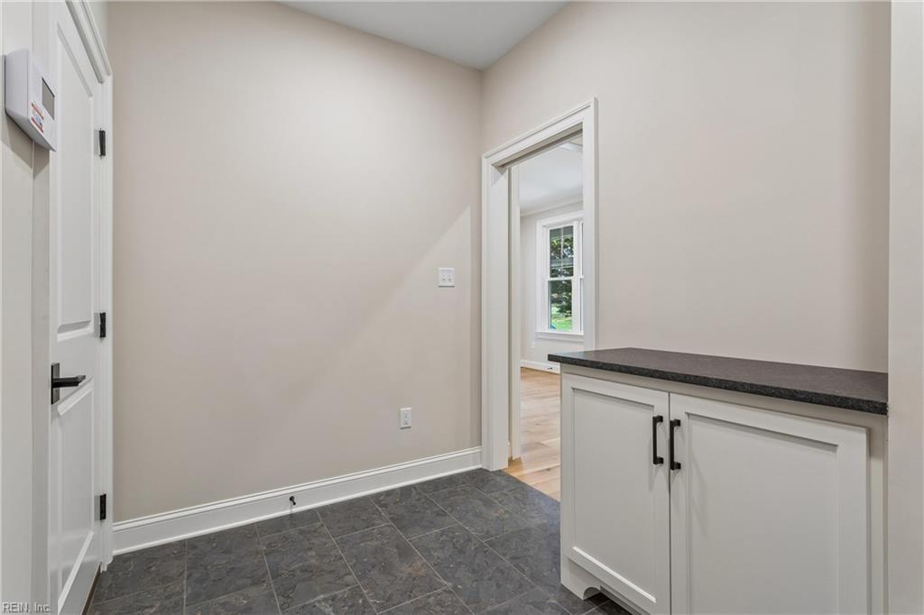 2504 Campbell Cls Property Photo 19