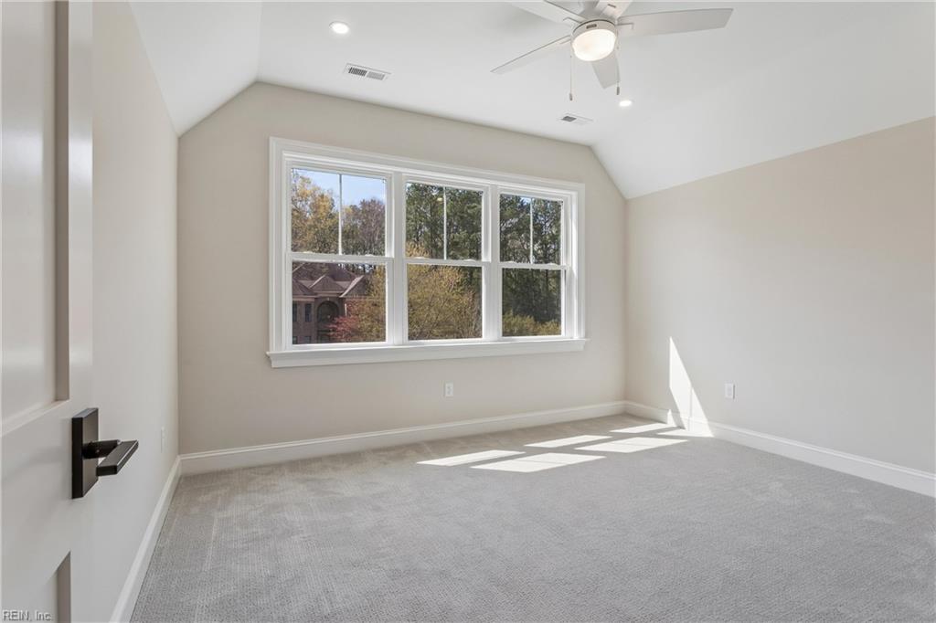 2504 Campbell Cls Property Photo 25