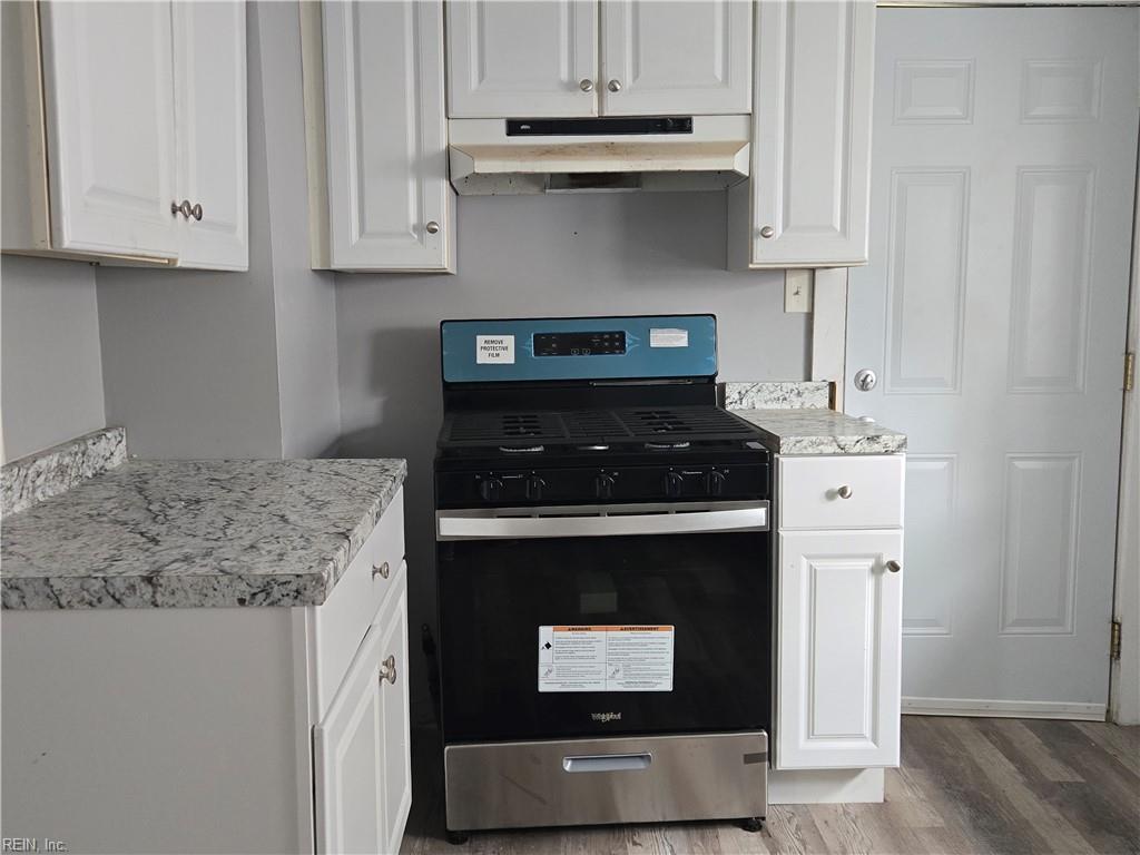 1002 Dunbar St Property Photo 7