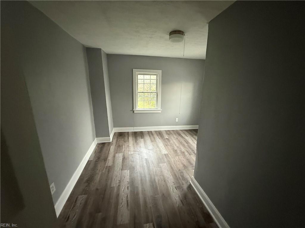 1002 Dunbar St Property Photo 22