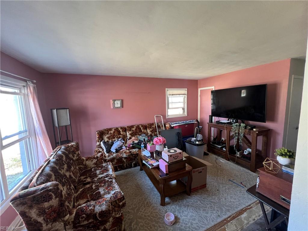 1103 Custis Rd Property Photo 4