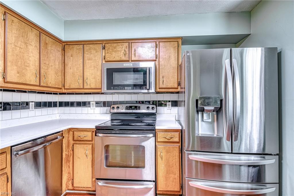 5310 Palmer Ln Property Photo 8