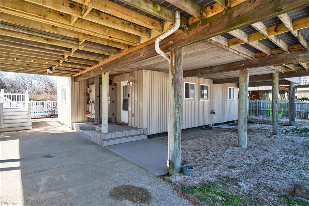 2573 Sandpiper Rd Property Photo 5