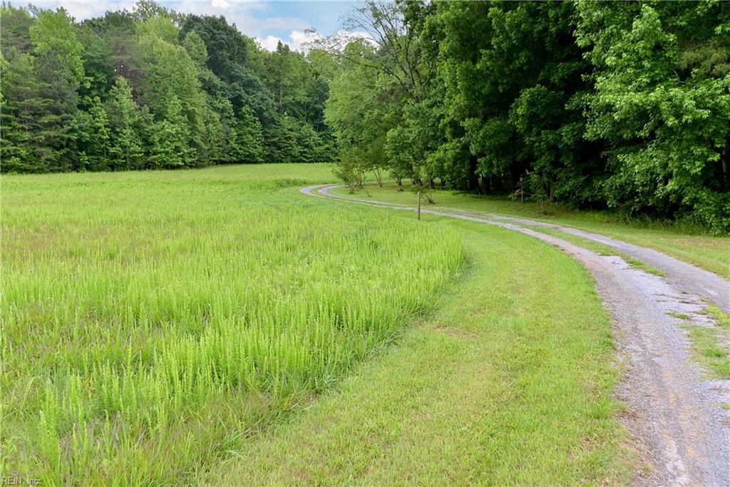 631 Rocky Bottom Rd Property Photo 4