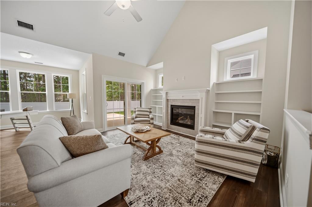 4725 Mahogany Rn Property Photo 4