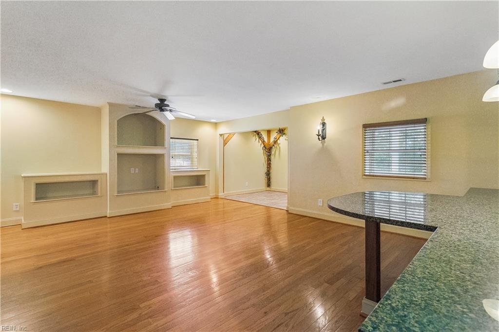 4809 Constitution Property Photo 29