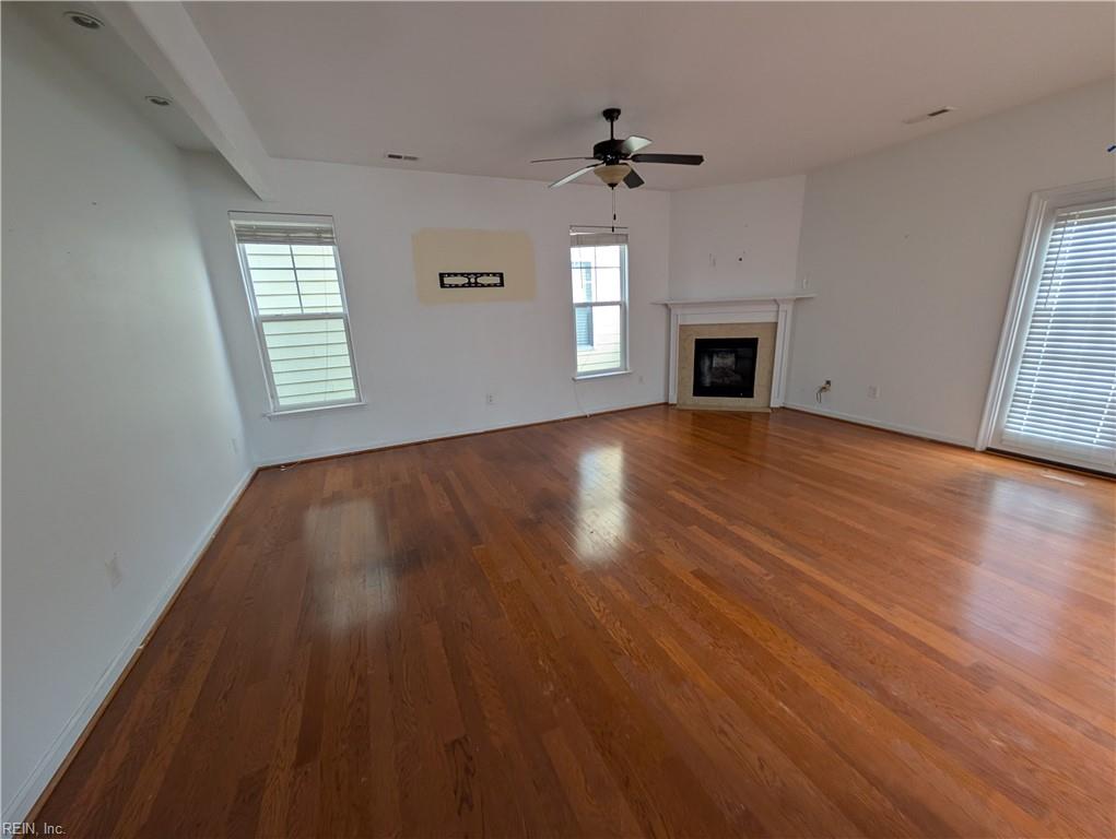 5308 Cottage Ct Property Photo 3