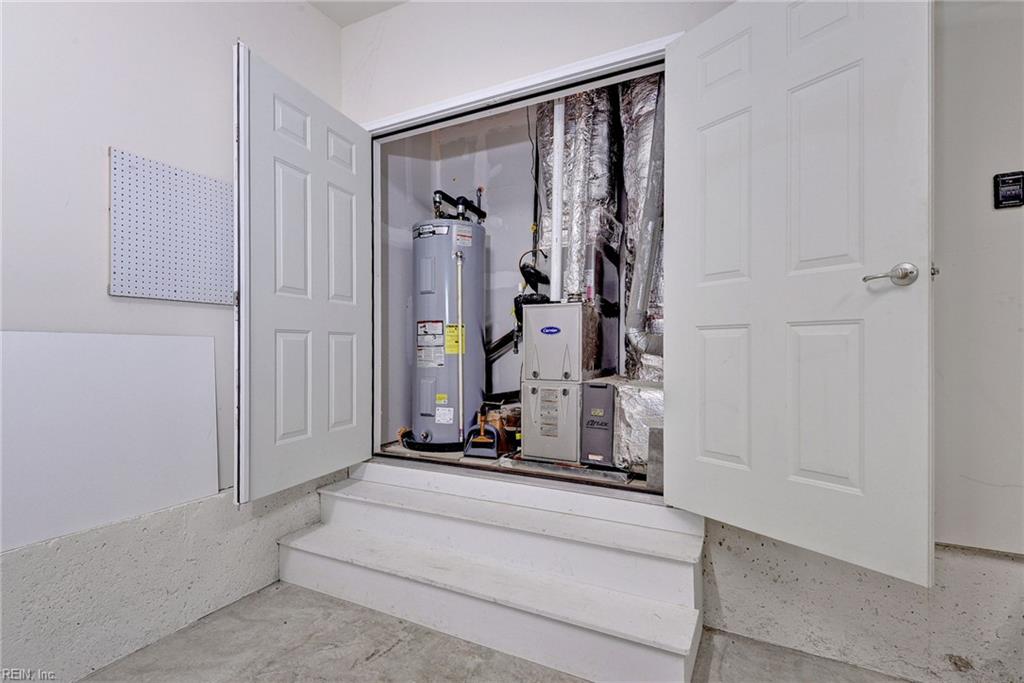 4381 Harrington Cmns Property Photo 27