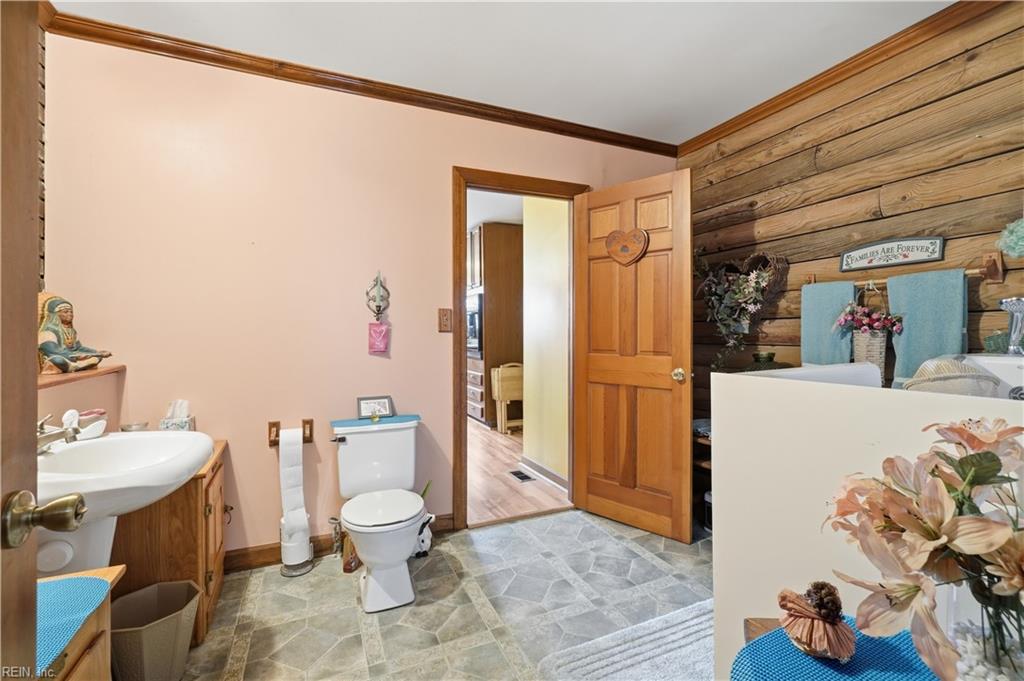 121 Meadowlark Ln Property Photo 19